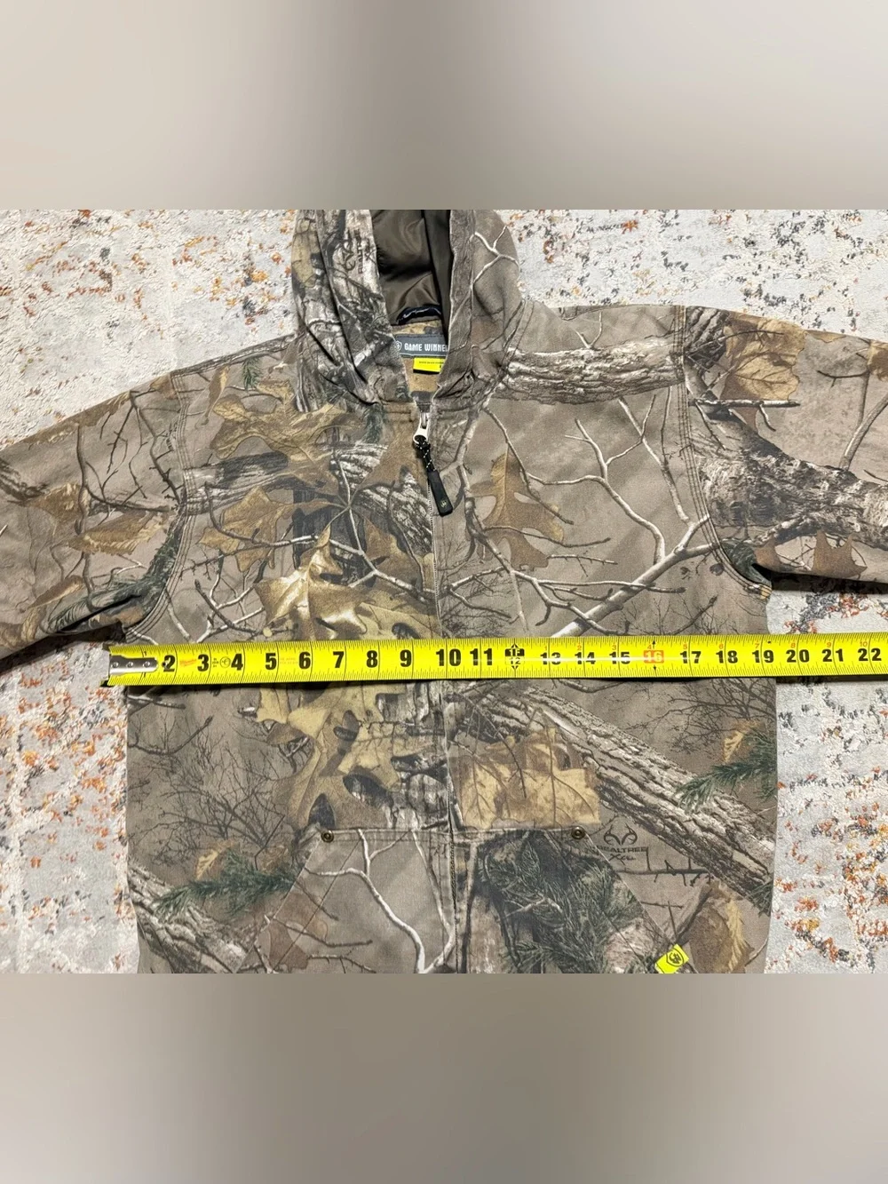 Game Winner Realtree youth camouflage hooded hunting jacket size Large